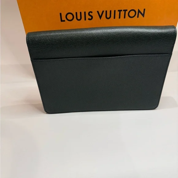 Authentic Louis Vuitton Green Taiga Leather Wristlet & Clutch Brass Hardware - Picture 3 of 13